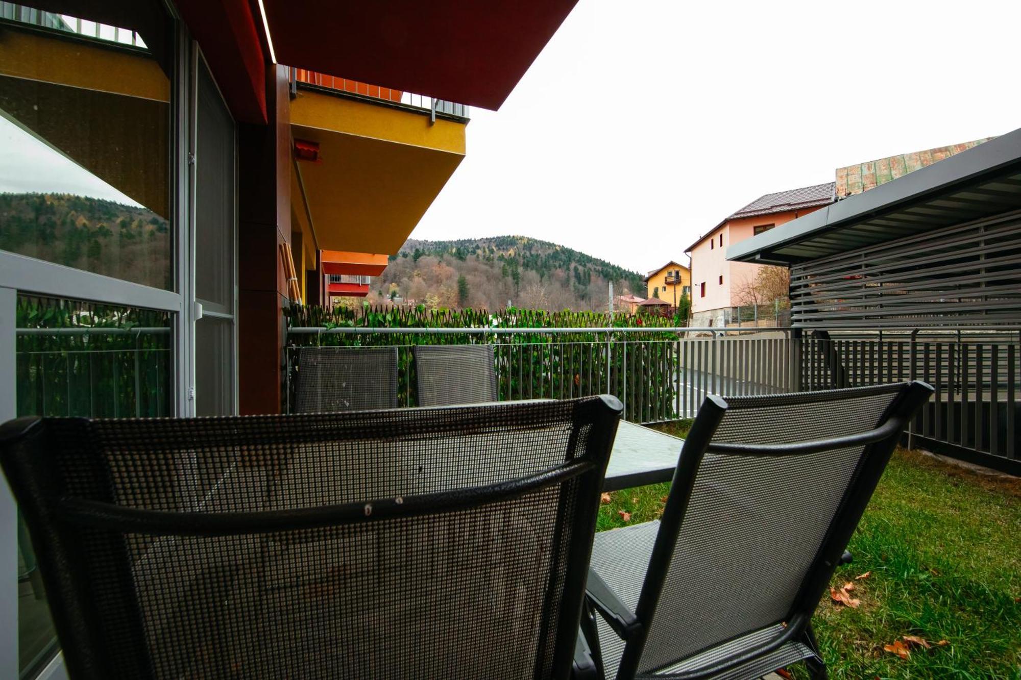 Ferienwohnung Mountain Retreat Sinaia Exterior foto